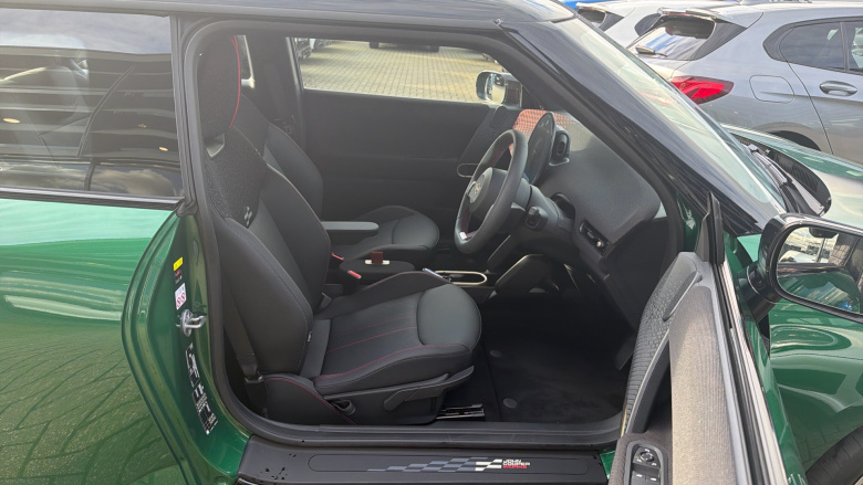 MINI Cooper 135kW E Sport [Level 1] 41kWh 3dr Auto Electric Hatchback